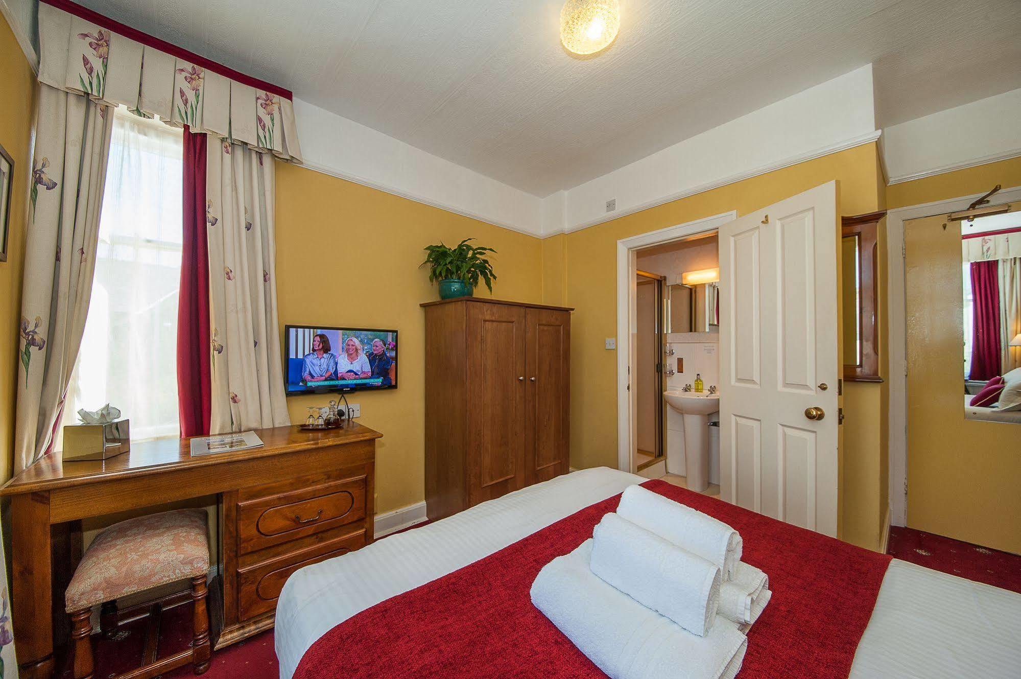 The Coppice - Including Off-site Health Club Pensión Windermere